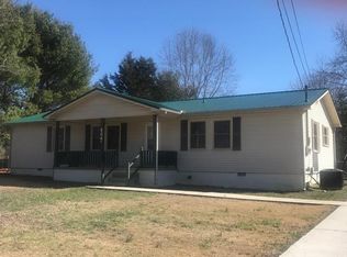 604 Flower Lane Dr, Estill Springs, TN 37330