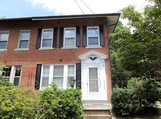 4433 Fessenden St NW, Washington, DC 20016