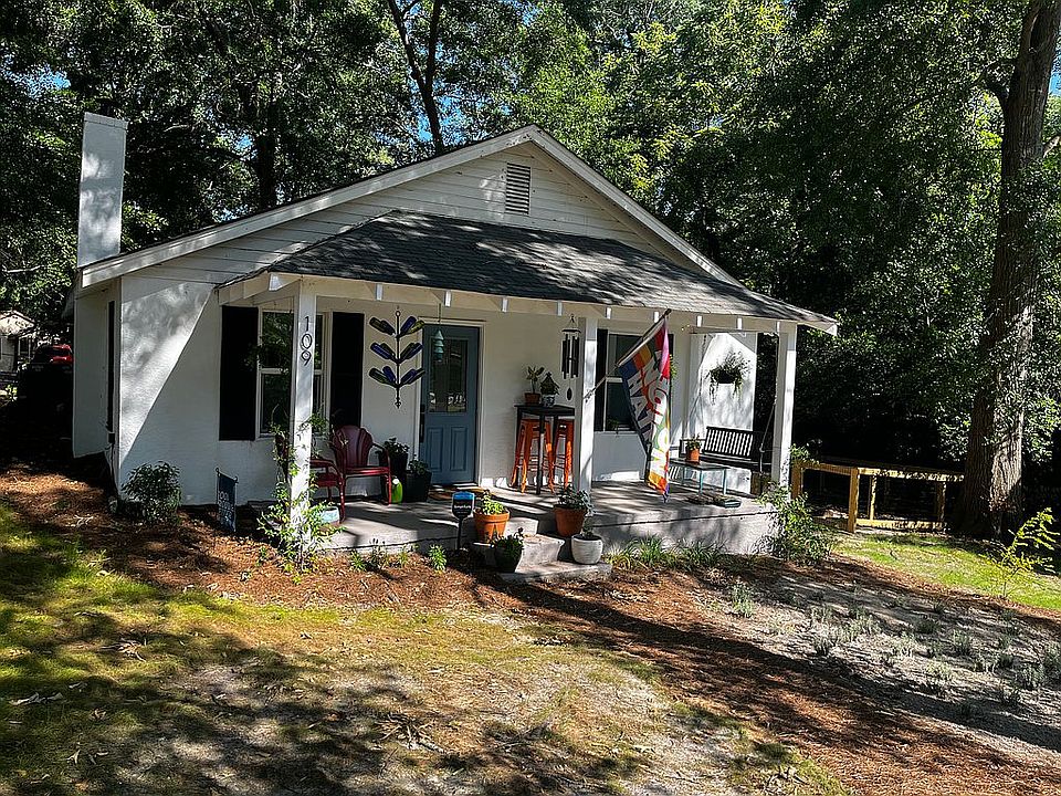 1st image of 109 Granite Dr