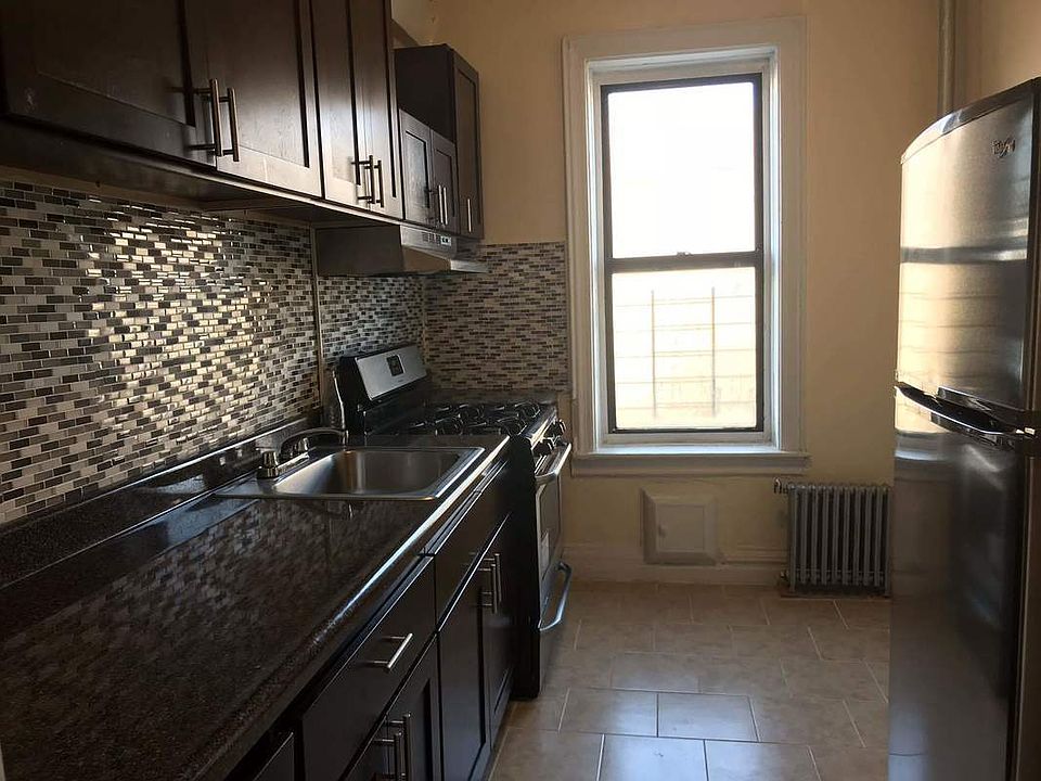 1st image of 388 Midwood St APT 5L