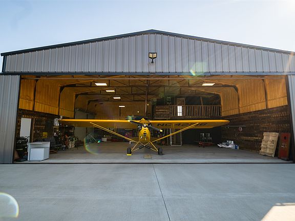 2nd image of 375 Wolf Front Rd