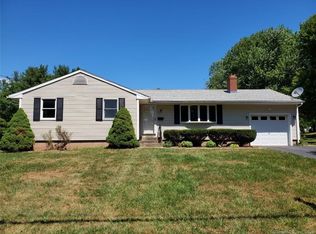 404 Congdon St, Middletown, CT 06457