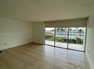 1865 79th Street Cswy APT 4L, North Bay Village, FL 33141