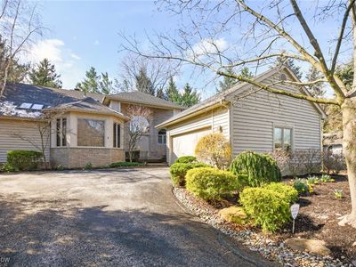 9 Longmeadow Ln, Beachwood, OH, 44122