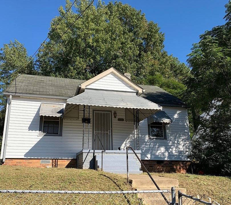 2nd image of 1419 Baylors Ln