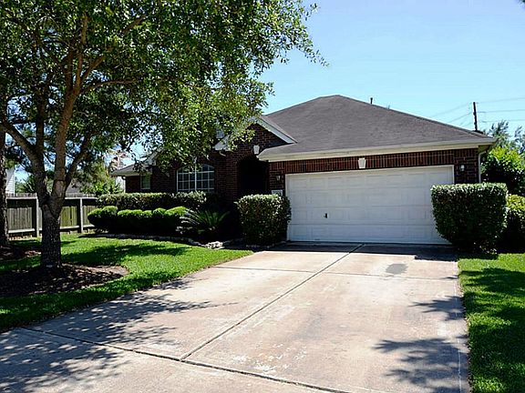 4th image of 23631 River Place Dr