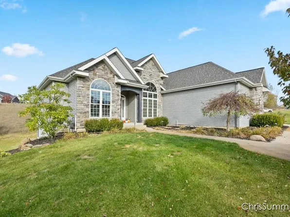 5797 Cannon Hills Dr NE, Ada, MI 49301