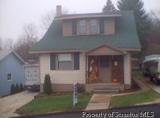 435 Bodnick St, Peckville, PA 18452
