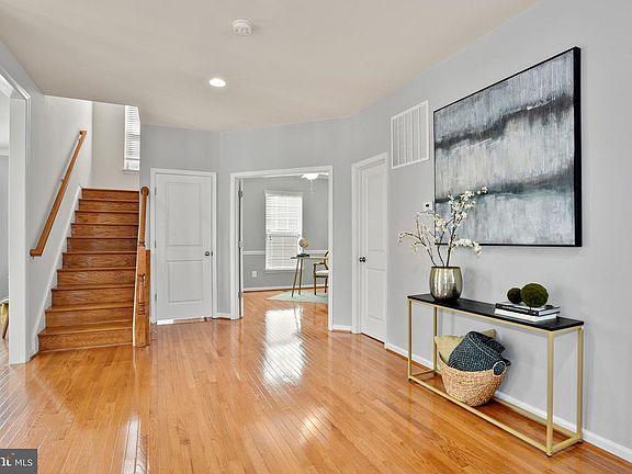 5th image of 20879 Ashburn Heights Dr