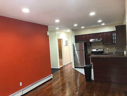 3rd image of 1236 Putnam Ave APT 2F
