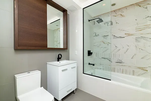 Rented by Nooklyn NYC LLC | media 16