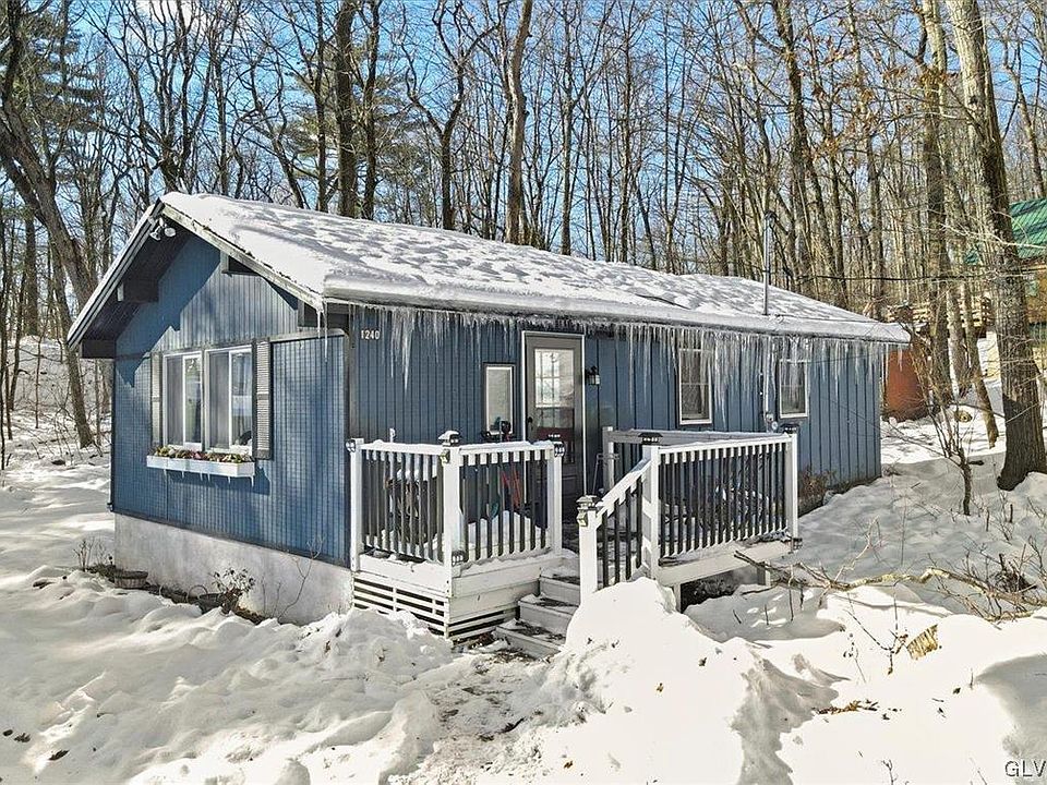 1st image of 1240 Valley Dr