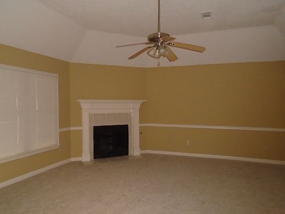 5th image of 9018 Fletcher Park Cir N
