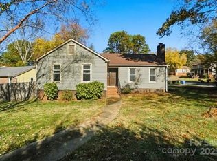 9637 Heartwood Ln, Mint Hill, NC 28227