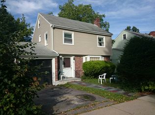 56 Redlands Rd, West Roxbury, MA 02132