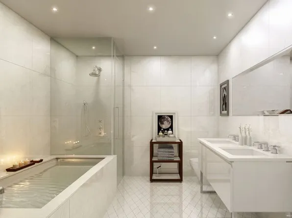 5 Franklin Place image 4 of 9