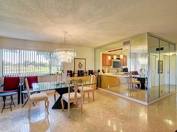 4th image of 11210 Green Lake Dr APT 104