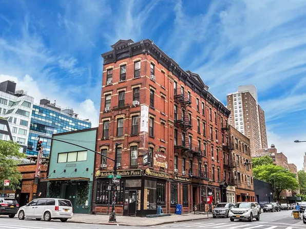 457 West 17th Street image 5 of 5