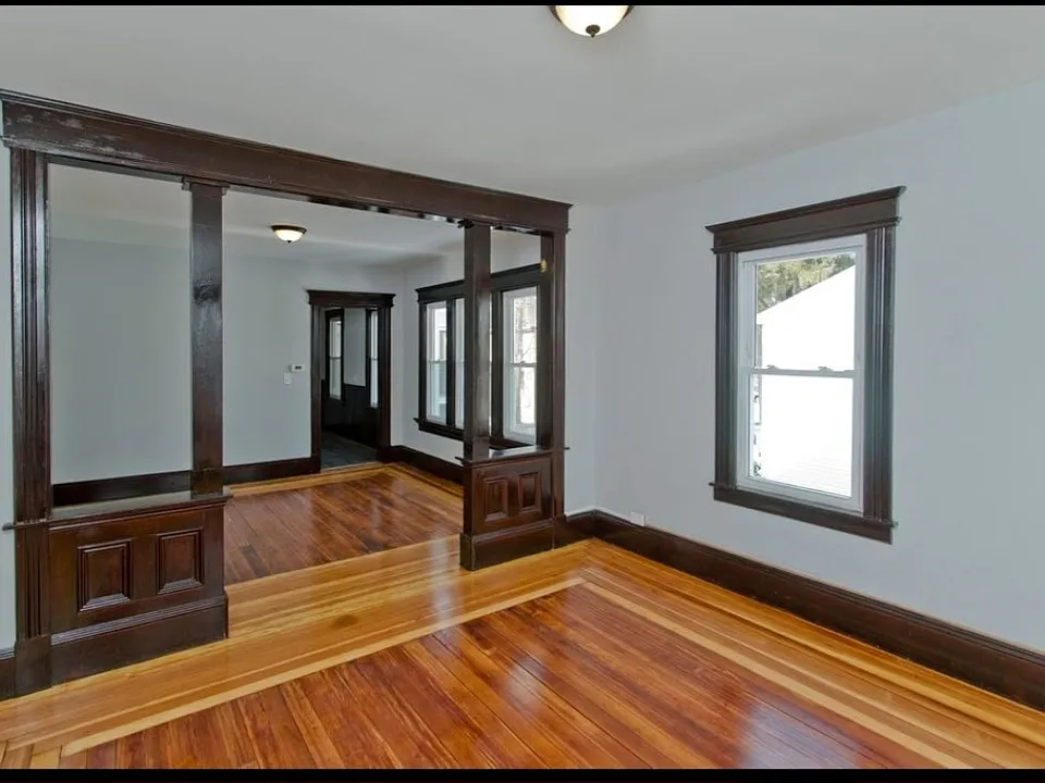 158 Walnut St #1