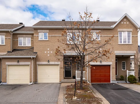 319 Kingbrook Dr, Ottawa, ON K2M 0G1