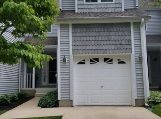 202 W Longspur Dr, Wilmington, DE