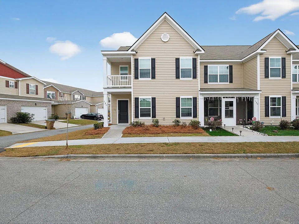127 Birch Cir