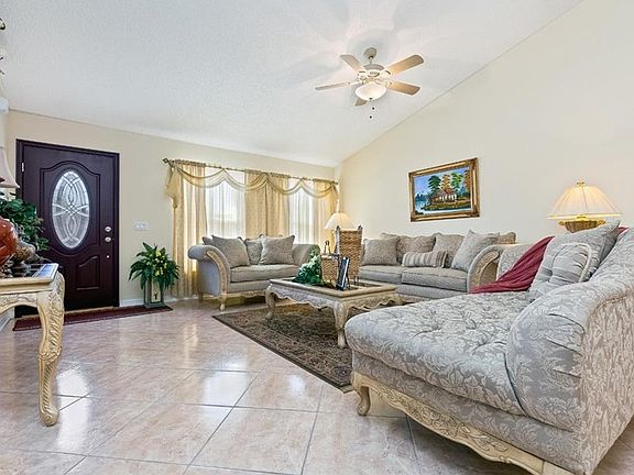 3rd image of 1111 Murat Pl