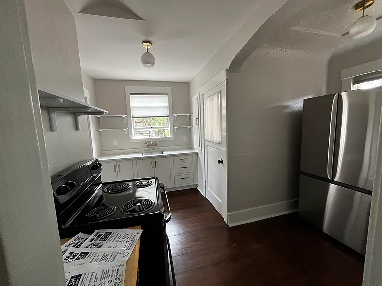 858 NE Killingsworth Ct — Photo 13
