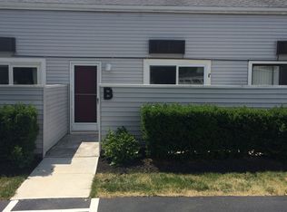 1597 Cedarwood Dr #17B, Westlake, OH 44145