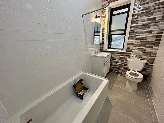 Rented by The Unity Group | media 6