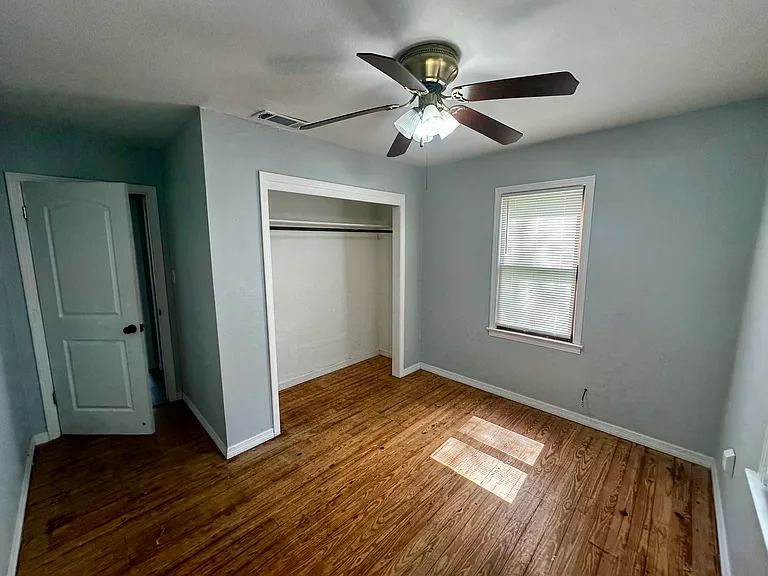 7809 Almark St — Photo 7