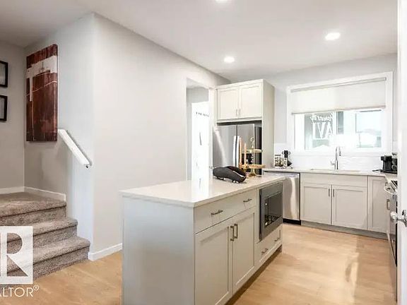 4th image of 5607 Parc Reunis Way