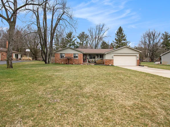 1183 Bay Rdg, Highland, MI 48356