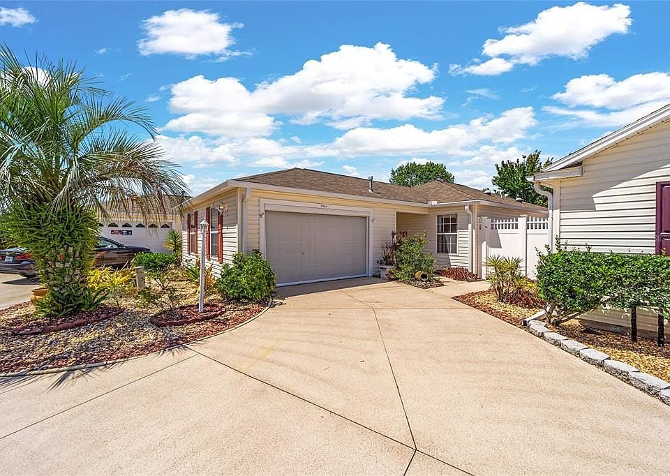 1st image of 7561 SE 171st Sun Valley Pl