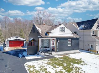 38475 Aurora Rd, Solon, OH 44139