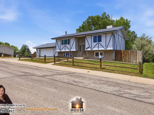 3596 Meadowlark Dr, Casper, WY 82604