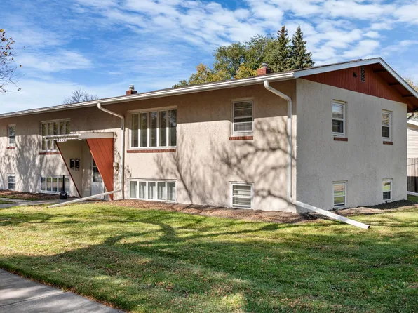 2002 10th Ave N APT 1, Grand Forks, ND 58203