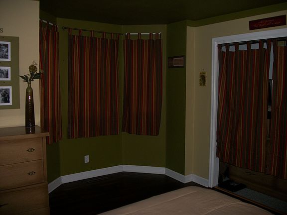 Masterbed room main floor