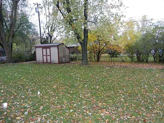 2nd image of 1057 Marcellus Dr