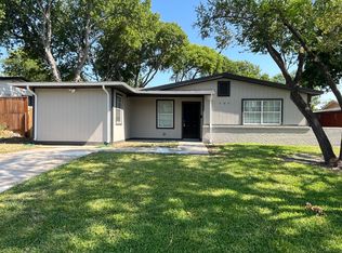 707 E Ridgewood Dr, Garland, TX 75041