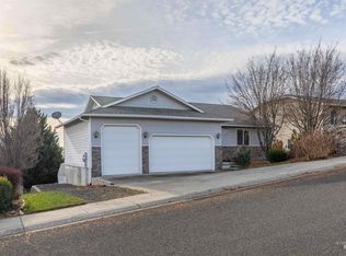 924 Grelle Ave, Lewiston, ID 83501