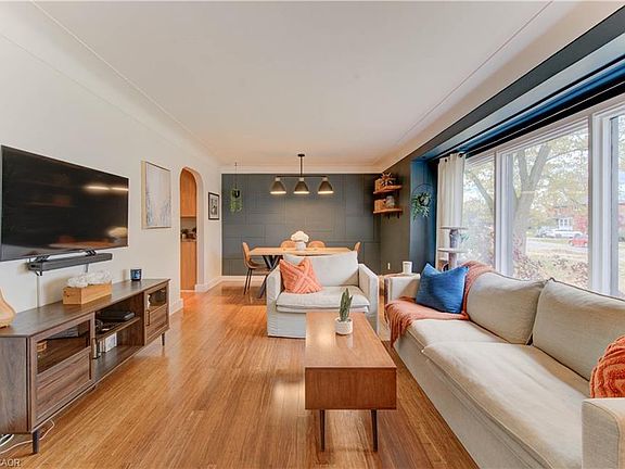 4th image of 50 Edinburgh Rd