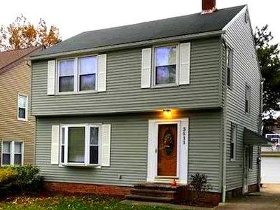 3511 Woodridge Rd, Cleveland Hts, OH, 44121