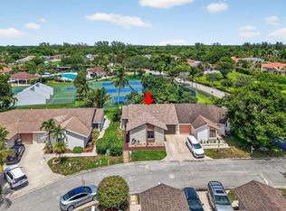 9667 Sunny Isle Circle, Boca Raton, FL 33428