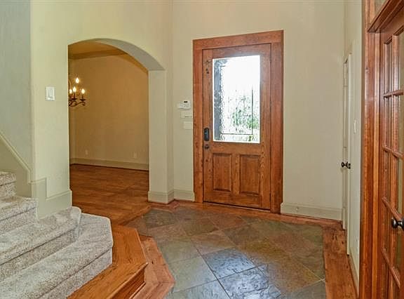 3rd image of 2709 Kerry Ct