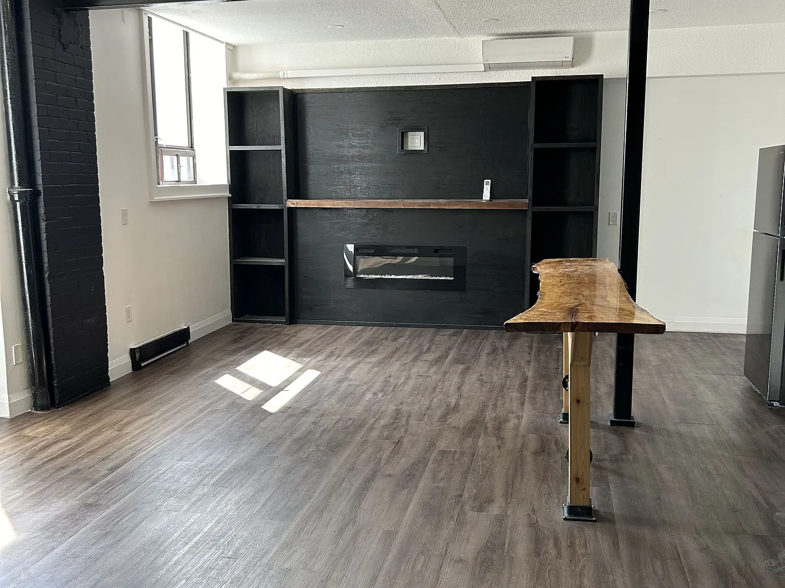 2 bed, $2,388 — Photo 2
