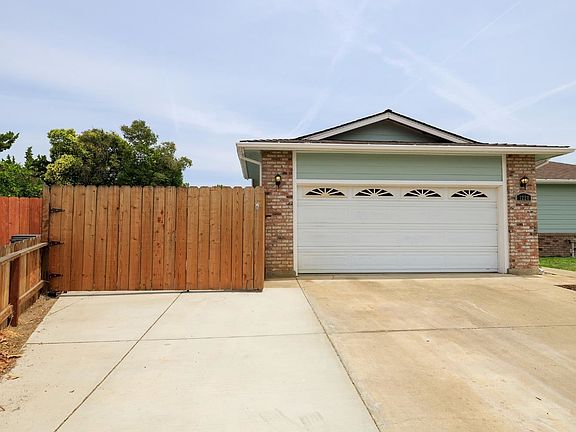 4th image of 1220 Princeton Pl