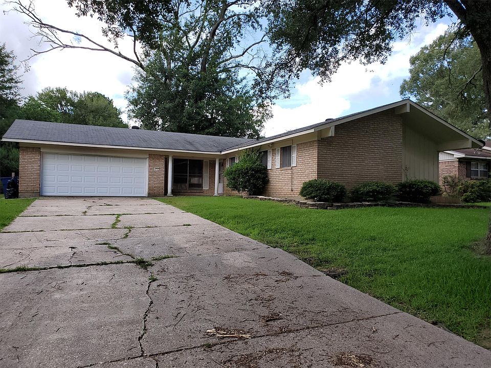 1st image of 2009 S Brookwood Dr