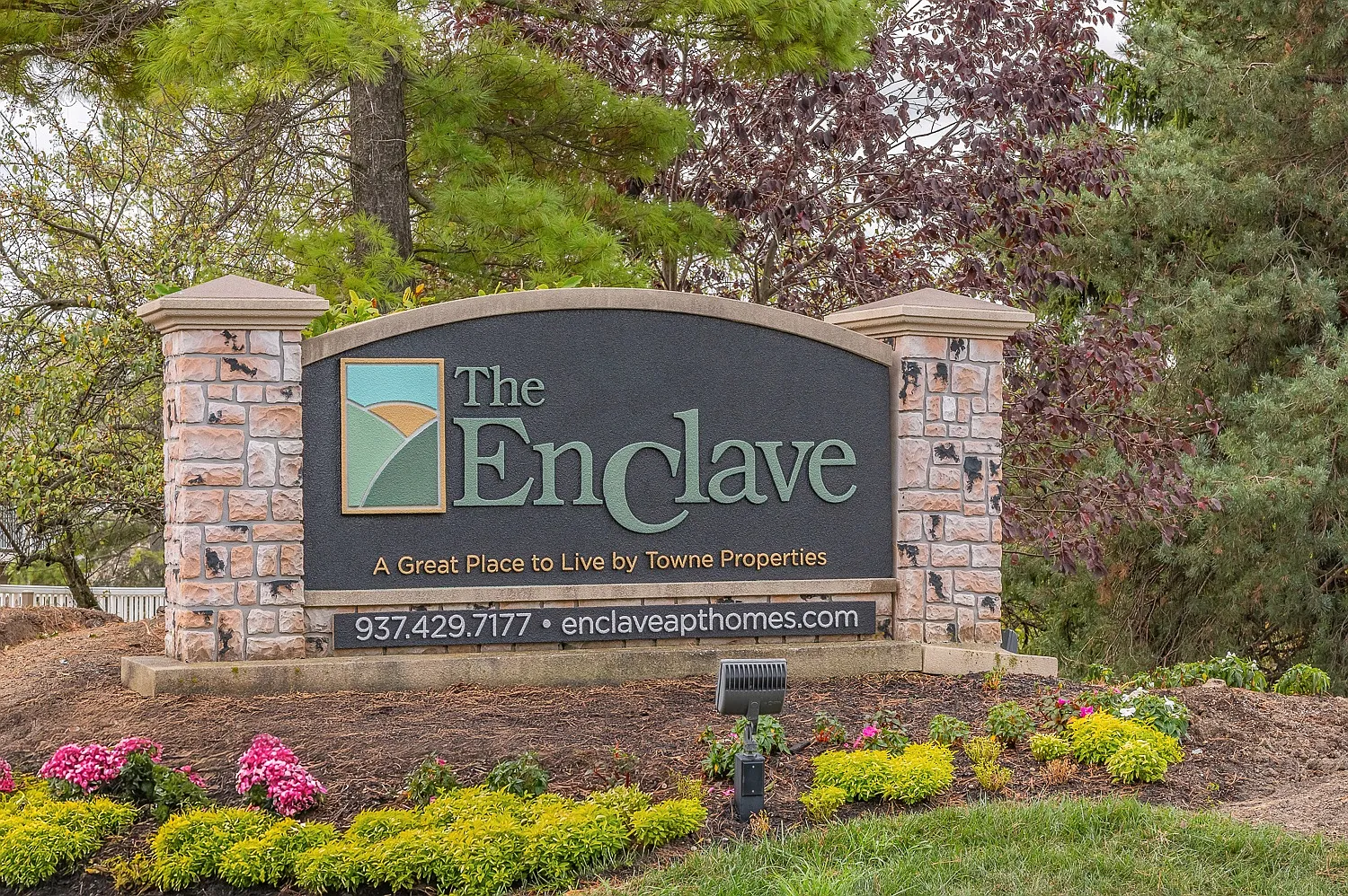 The Enclave — Photo 1