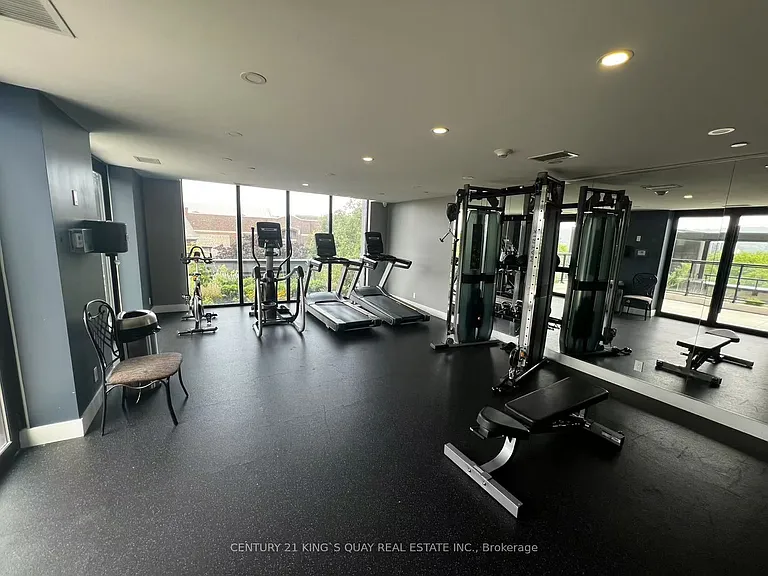 15 Queen St S #608 — Photo 11